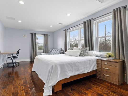 Bedroom, Home Office, Interior, Recessed Lighting, Wood Texture Flooring