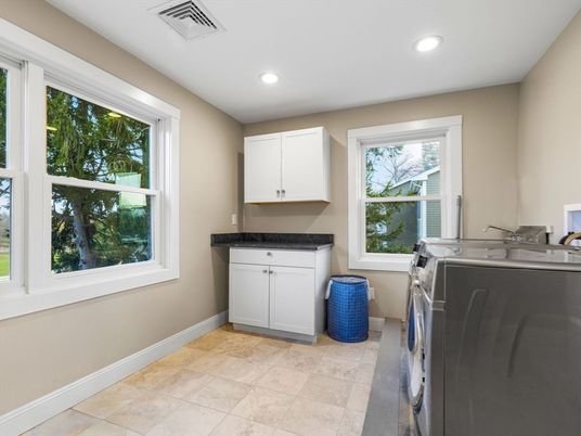 Interior, Recessed Lighting, Washer