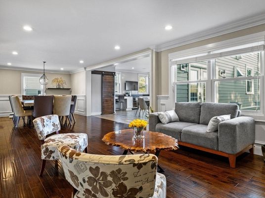 Dining room, Interior, Kitchen, Living room, Pendant Lights, Recessed Lighting, Wood Texture Flooring