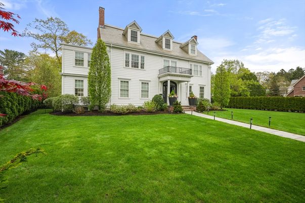 Backyard, Exterior, Facade, Georgian