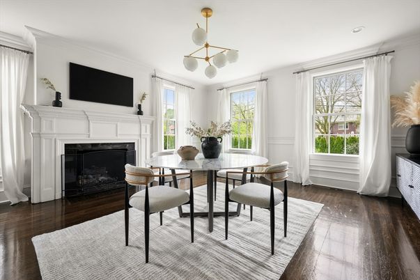 Dining room, Fireplace, Interior, Pendant Lights, Recessed Lighting, Wood Texture Flooring