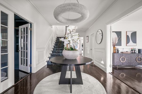 Interior, Pendant Lights, Wood Texture Flooring