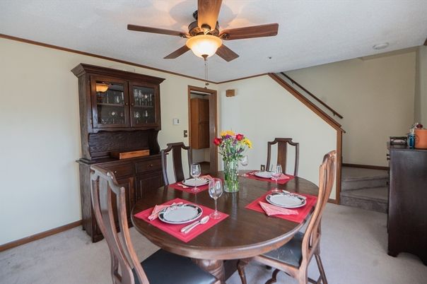 Dining room, Interior