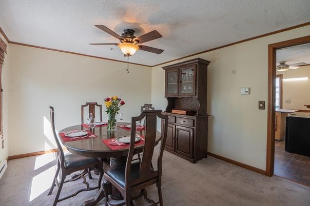 Dining room, Interior