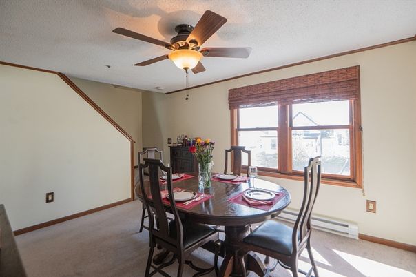 Dining room, Interior