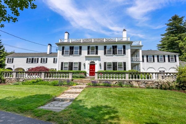 Backyard, Exterior, Facade, Georgian