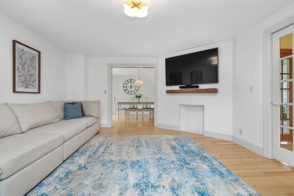 Chandelier, Dining room, Interior, Living room, Wood Texture Flooring