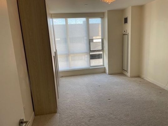 Chandelier, Empty room, Interior