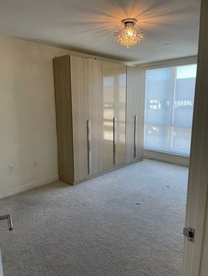 Chandelier, Empty room, Interior