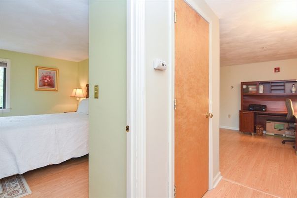 Bedroom, Home Office, Interior, Wood Texture Flooring