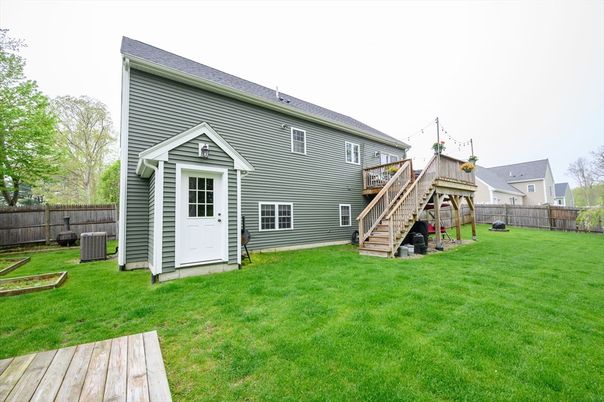Backyard, Exterior, Playground