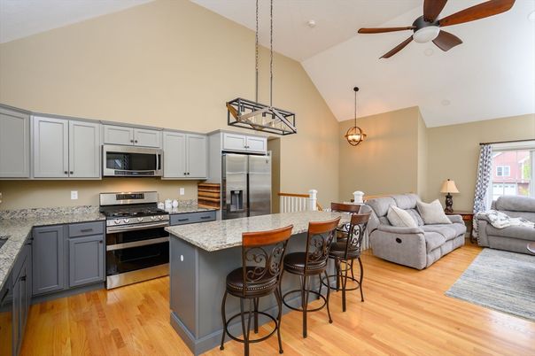 Interior, Kitchen, Living room, Pendant Lights, Stainless Steel Appliances, Wood Texture Flooring