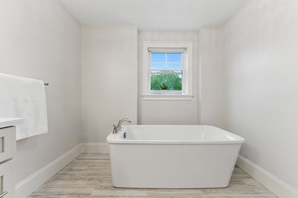 Bathroom, Free Standing Baths, Interior, Wood Texture Flooring