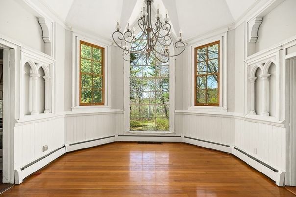 Chandelier, Interior, Wood Texture Flooring