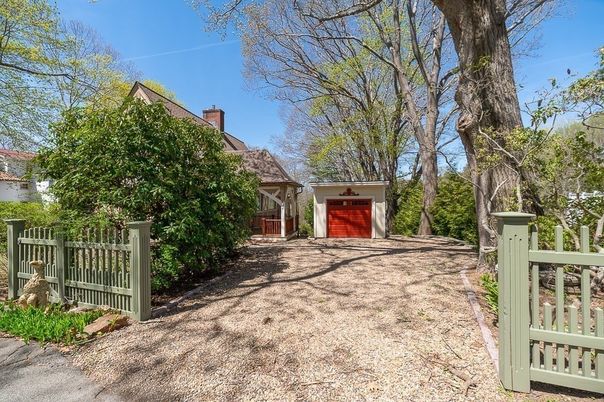 Backyard, Detached Garage, Exterior