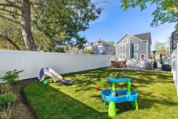 Backyard, Exterior, Playground