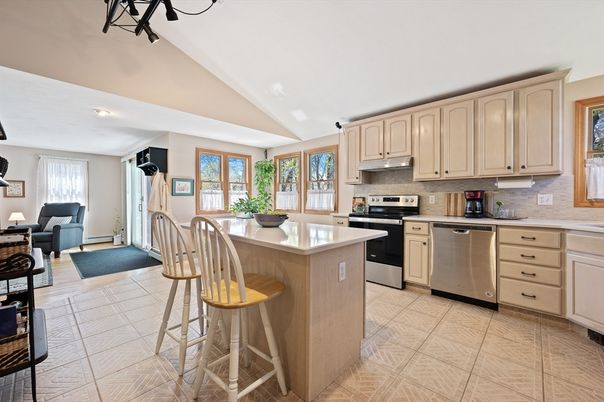 Interior, Kitchen, Stainless Steel Appliances