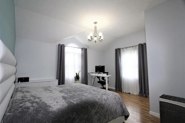 Bedroom, Chandelier, Home Office, Interior, Wood Texture Flooring