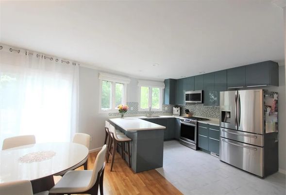 Dining room, Interior, Kitchen, Recessed Lighting, Stainless Steel Appliances, Wood Texture Flooring