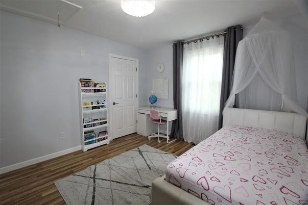 Bedroom, Home Office, Interior, Wood Texture Flooring