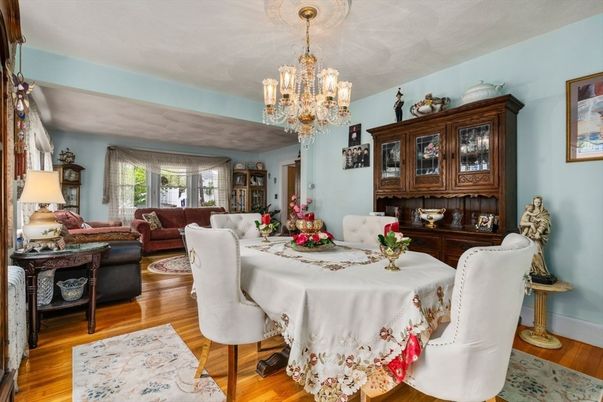 Chandelier, Dining room, Interior, Living room, Wood Texture Flooring