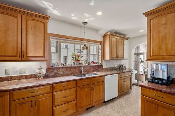 Interior, Kitchen, Pendant Lights, Recessed Lighting