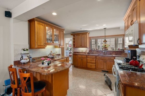 Interior, Kitchen, Pendant Lights, Recessed Lighting