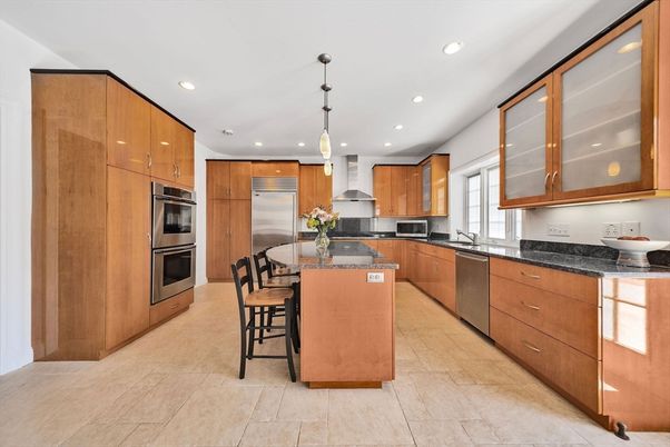 Interior, Kitchen, Pendant Lights, Recessed Lighting, Stainless Steel Appliances