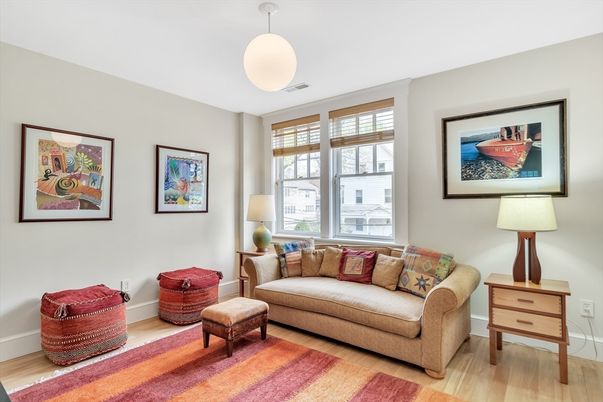Interior, Living room, Pendant Lights, Wood Texture Flooring