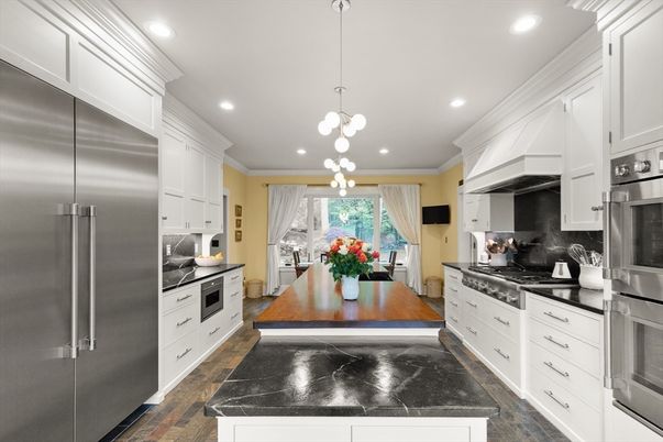 Interior, Kitchen, Pendant Lights, Recessed Lighting, Stainless Steel Appliances