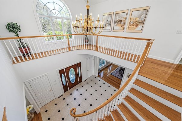 Chandelier, Dining room, Interior