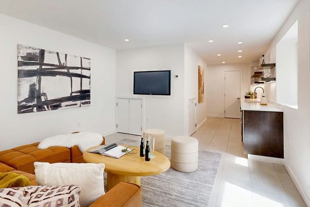 Interior, Kitchen, Living room, Recessed Lighting