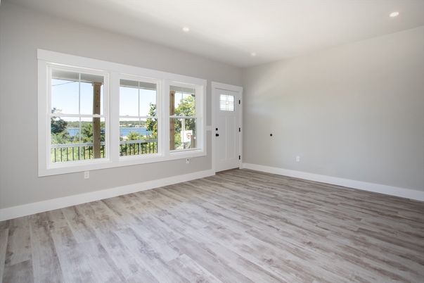 Empty room, Interior, Recessed Lighting, Wood Texture Flooring