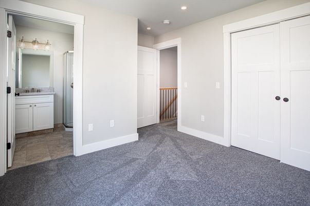 Bathroom, Empty room, Interior, Recessed Lighting