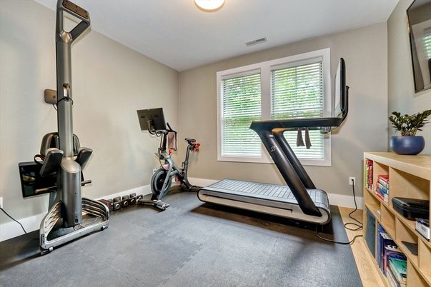 Fitness Equipment, Interior, Recessed Lighting, Wood Texture Flooring