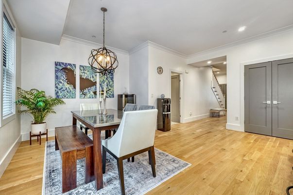 Chandelier, Dining room, Interior, Pendant Lights, Recessed Lighting, Wood Texture Flooring