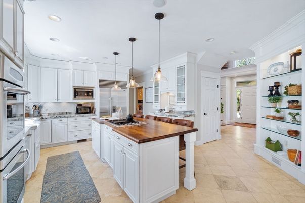 Interior, Kitchen, Pendant Lights, Recessed Lighting, Stainless Steel Appliances
