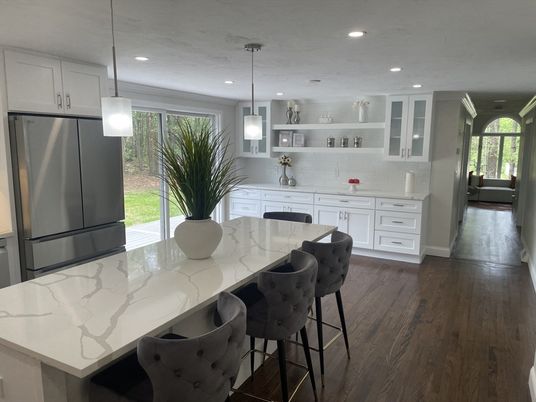 Interior, Kitchen, Pendant Lights, Recessed Lighting, Wood Texture Flooring