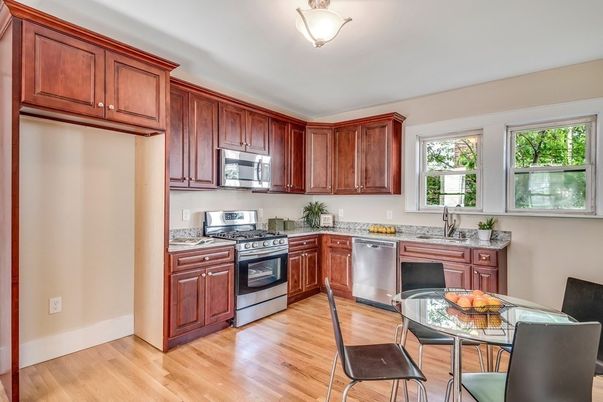 Dining room, Interior, Kitchen, Stainless Steel Appliances, Wood Texture Flooring