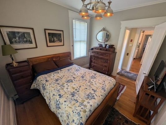 Bedroom, Interior, Pendant Lights, Wood Texture Flooring