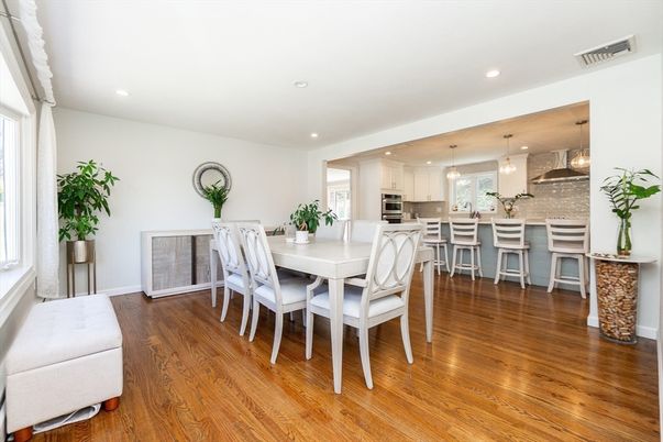 Dining room, Interior, Kitchen, Pendant Lights, Recessed Lighting, Stainless Steel Appliances, Wood Texture Flooring