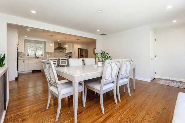 Dining room, Interior, Kitchen, Pendant Lights, Recessed Lighting, Stainless Steel Appliances, Wood Texture Flooring