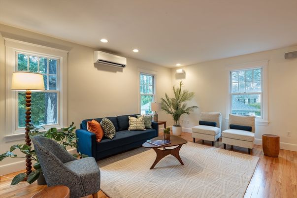 Interior, Living room, Recessed Lighting, Wood Texture Flooring