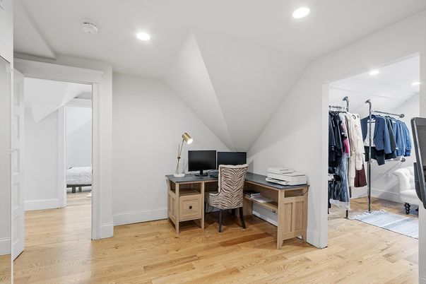 Home Office, Interior, Recessed Lighting, Wood Texture Flooring