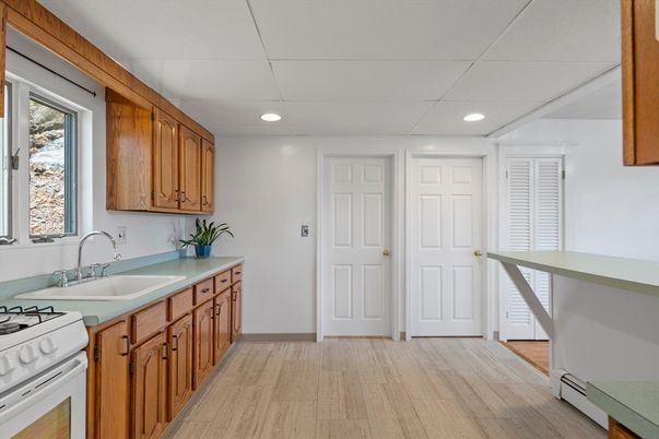 Interior, Kitchen, Recessed Lighting, Wood Texture Flooring