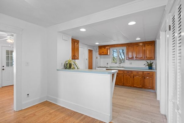 Interior, Kitchen, Recessed Lighting, Wood Texture Flooring