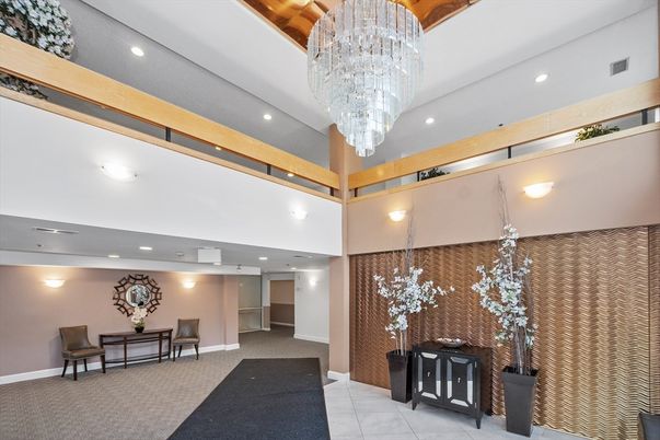 Chandelier, Interior, Recessed Lighting