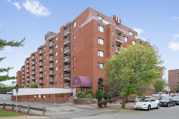 Exterior, Facade, Condo Building