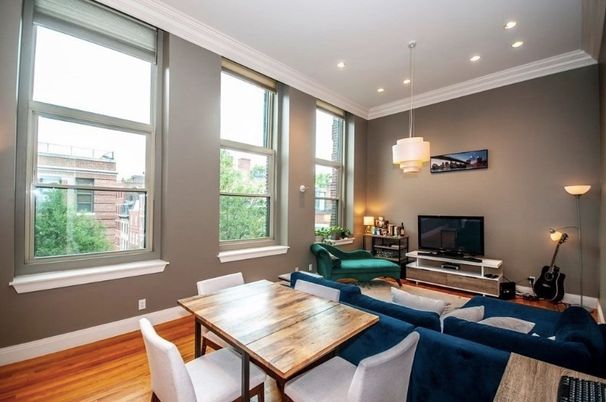 Dining room, Interior, Living room, Pendant Lights, Recessed Lighting, Wood Texture Flooring