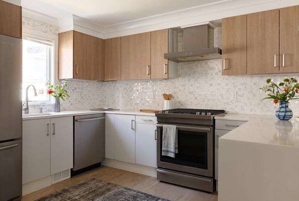 Interior, Kitchen, Stainless Steel Appliances, Wood Texture Flooring